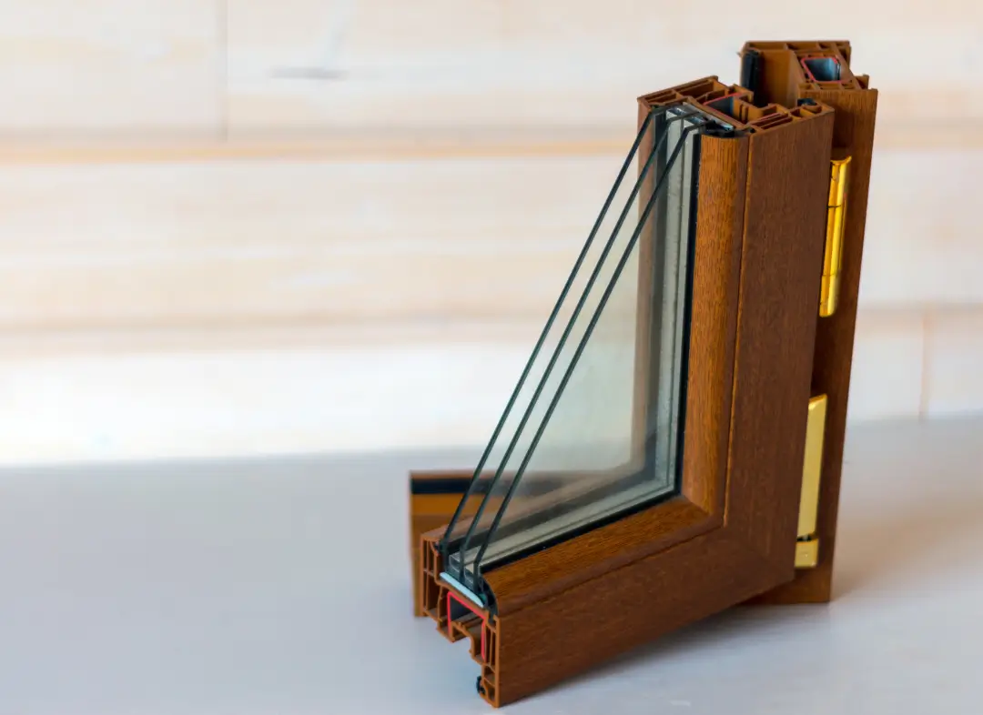 Installation de fenêtre en bois sur mesure Manduel